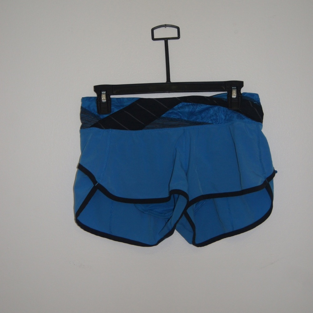 Women's Blue Lululemon Speed Up LR 2.5in size 4